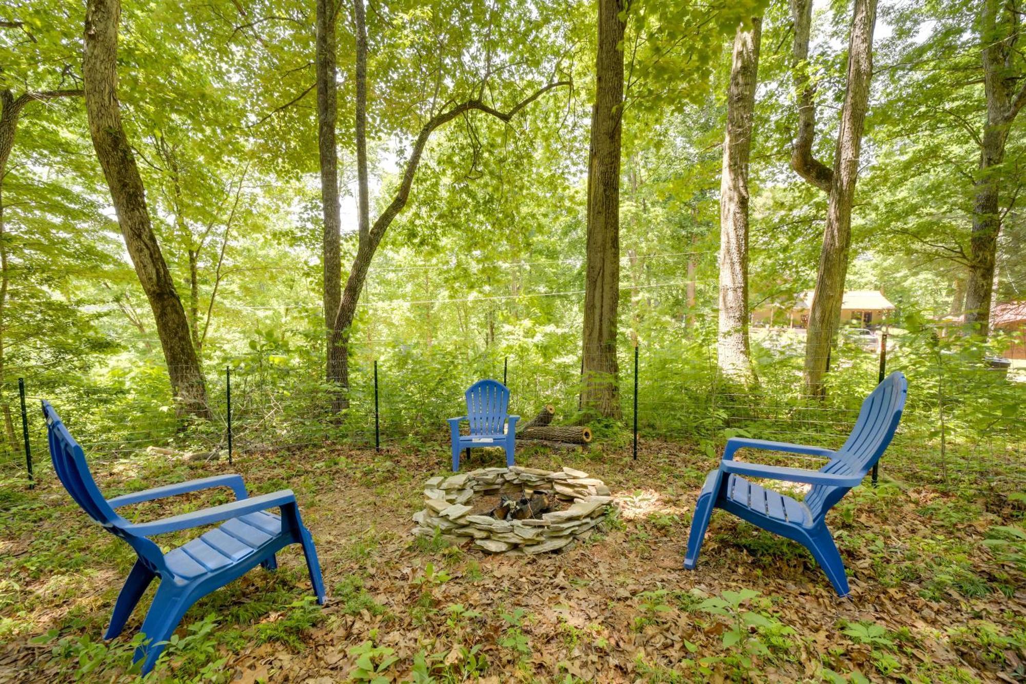 Cozy Whittier Cabin And Yard And Hot Tub, Pets Welcome Eksteriør bilde