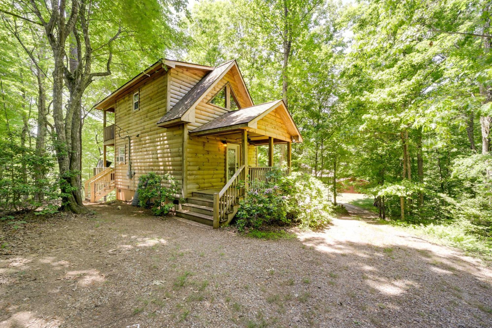 Cozy Whittier Cabin And Yard And Hot Tub, Pets Welcome Eksteriør bilde